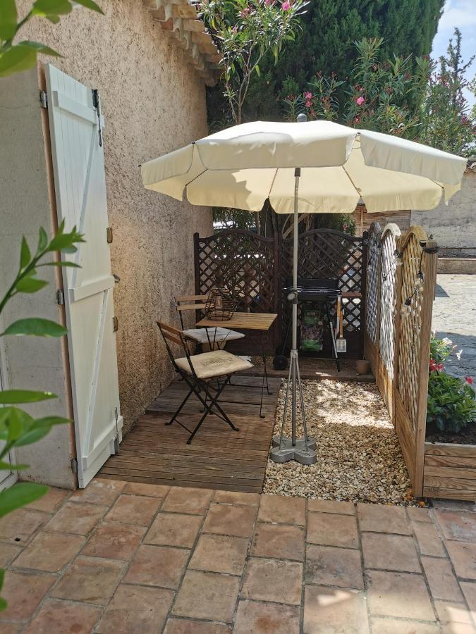 Lili La Seyne-sur-Mer Exterior foto