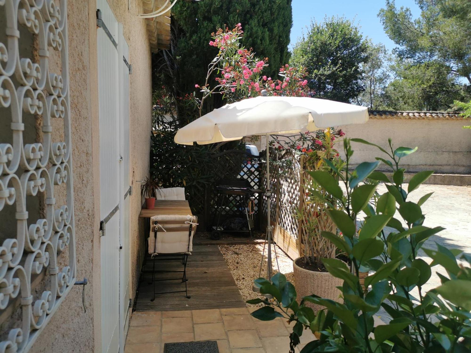 Lili La Seyne-sur-Mer Exterior foto